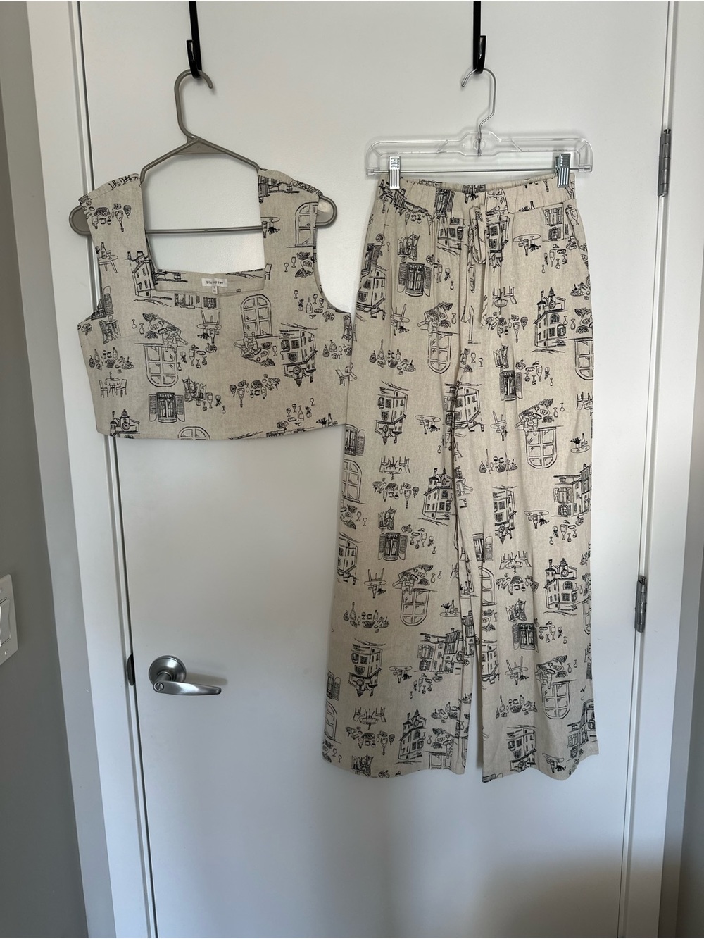 Blu Pepper Beige Printed Set
